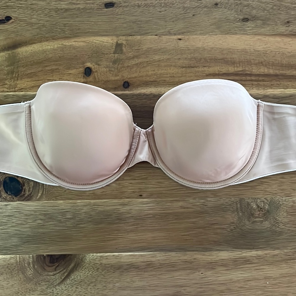 Victorias Secret lined strapless bra in nude